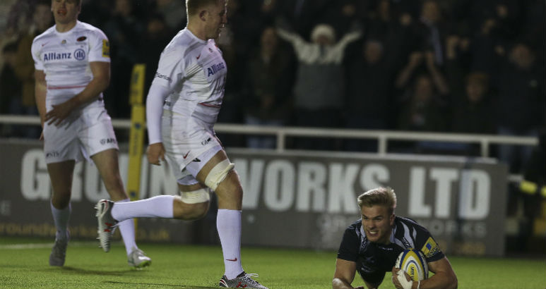 Newcastle Falcons centre Chris Harris signs new two-year deal